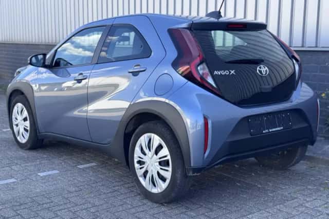 Toyota Aygo X (2024) thumbnail 3