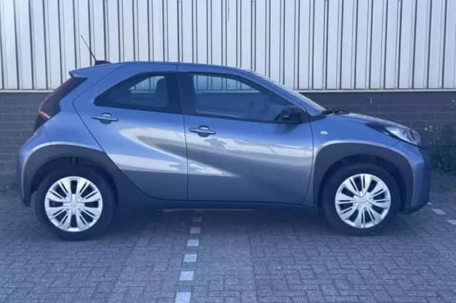 Toyota Aygo X (2024) thumbnail 4