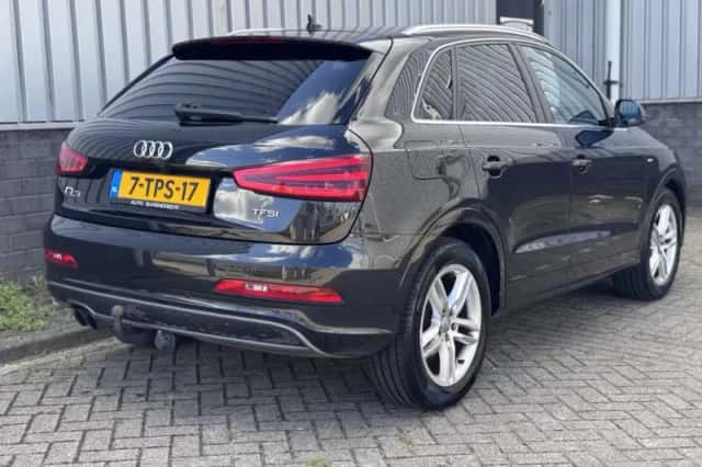 Audi Q3 (2014) thumbnail 5