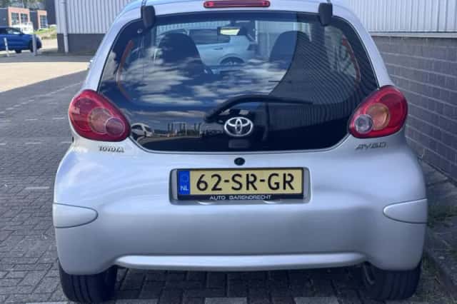 Toyota Aygo (2006) thumbnail 5