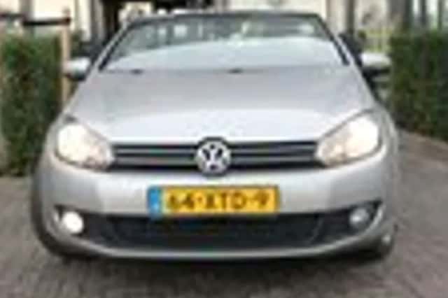 Volkswagen Golf (2012) thumbnail 2