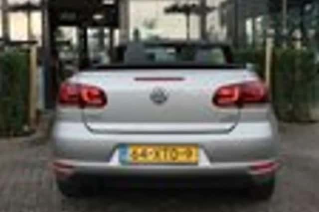 Volkswagen Golf (2012) thumbnail 4