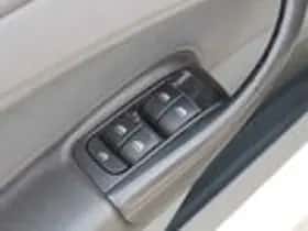 Saab 9-3 (2004) thumbnail 14