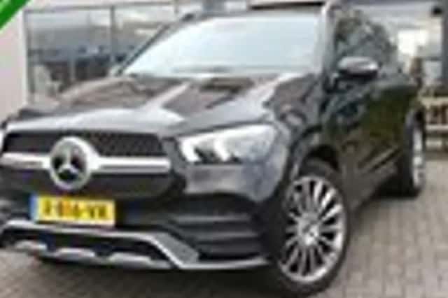 Mercedes-Benz GLE (2022) thumbnail 1