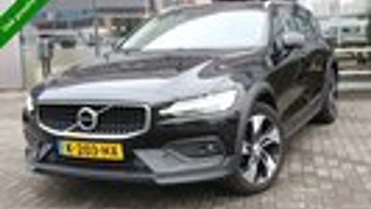 Volvo V60 (2021) — foto 1