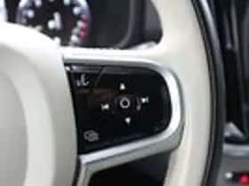 Volvo V60 (2021) thumbnail 15