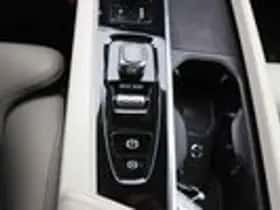 Volvo V60 (2021) thumbnail 21