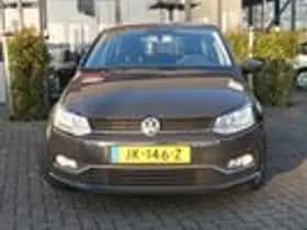 Volkswagen Polo (2016) thumbnail 2