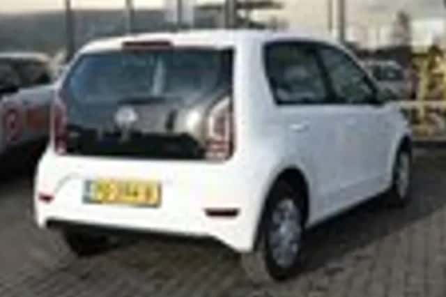 Volkswagen Up! (2017) thumbnail 4