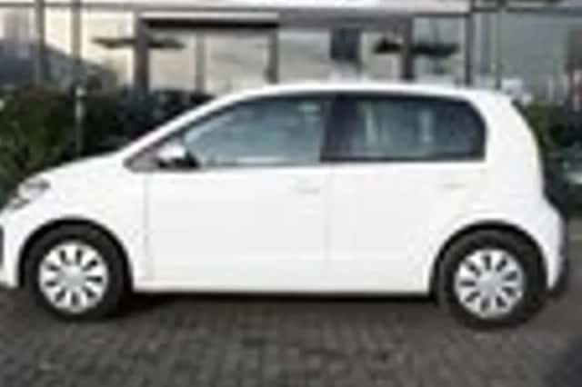 Volkswagen Up! (2017) thumbnail 5