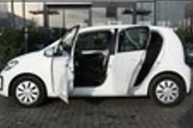 Volkswagen Up! (2017) thumbnail 6