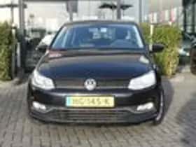 Volkswagen Polo (2015) thumbnail 2