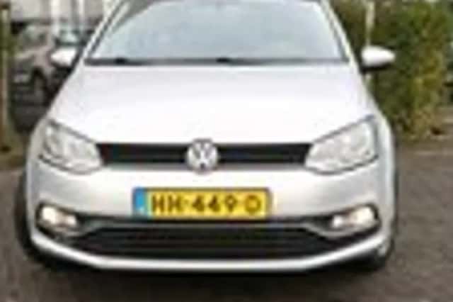 Volkswagen Polo (2015) thumbnail 2