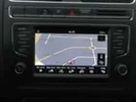Volkswagen Polo (2015) thumbnail 16