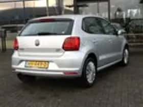 Volkswagen Polo (2015) thumbnail 5
