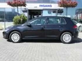 Volkswagen Golf (2015) thumbnail 5