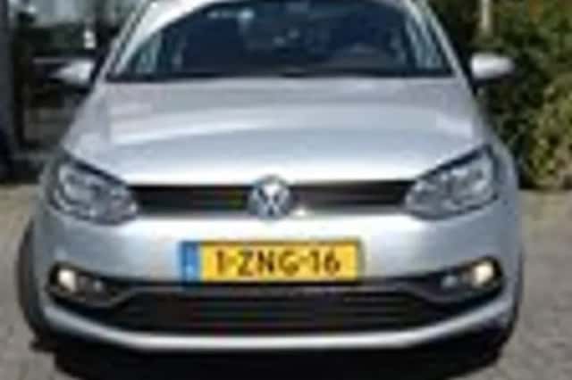 Volkswagen Polo (2015) thumbnail 2