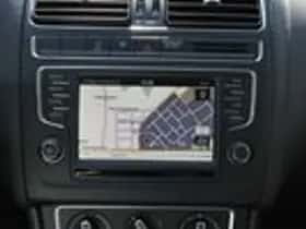 Volkswagen Polo (2015) thumbnail 14
