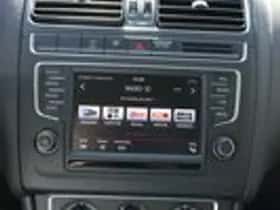 Volkswagen Polo (2015) thumbnail 15