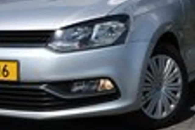 Volkswagen Polo (2015) thumbnail 3