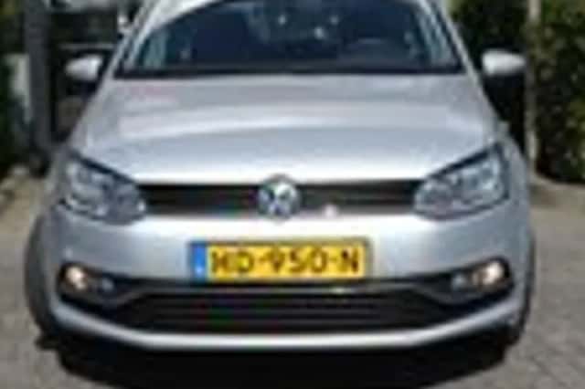 Volkswagen Polo (2015) thumbnail 2
