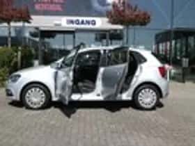 Volkswagen Polo (2015) thumbnail 7