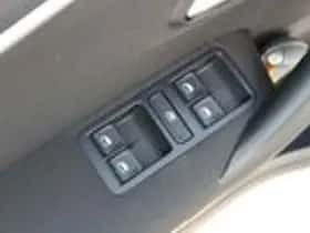 Volkswagen Polo (2015) thumbnail 10