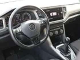 Volkswagen T-Roc (2021) thumbnail 14
