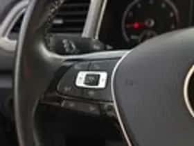 Volkswagen T-Roc (2021) thumbnail 15