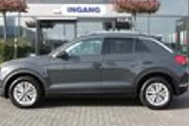 Volkswagen T-Roc (2021) thumbnail 6