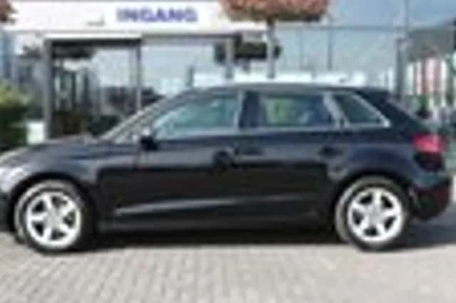 Audi A3 (2018) thumbnail 6