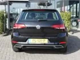 Volkswagen Golf (2017) thumbnail 4