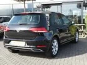 Volkswagen Golf (2017) thumbnail 5