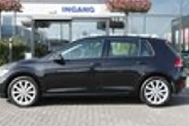 Volkswagen Golf (2017) thumbnail 6
