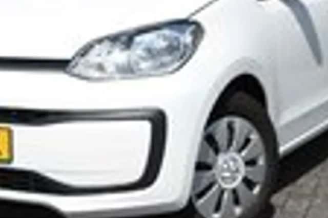 Volkswagen Up! (2017) thumbnail 3