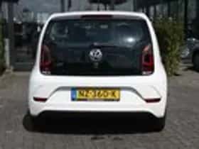 Volkswagen Up! (2017) thumbnail 4