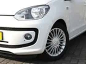 Volkswagen Up! (2013) thumbnail 3