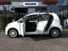 Volkswagen Up! (2013) thumbnail 7