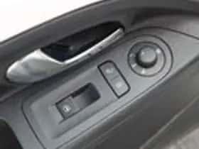 Volkswagen Up! (2013) thumbnail 9