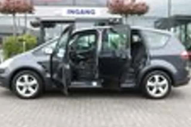 Ford S-Max (2006) thumbnail 6