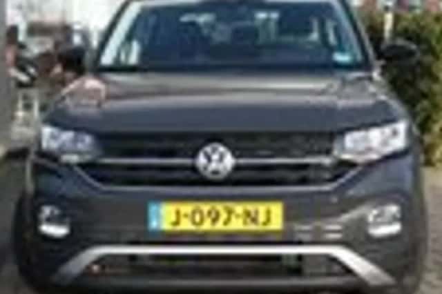 Volkswagen T-Cross (2020) thumbnail 2