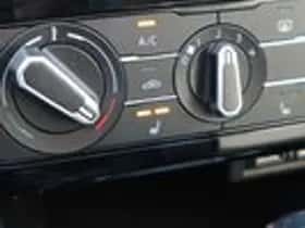 Volkswagen T-Cross (2020) thumbnail 20