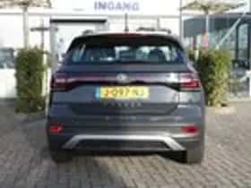 Volkswagen T-Cross (2020) thumbnail 3