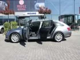 Škoda Superb (2022) thumbnail 7