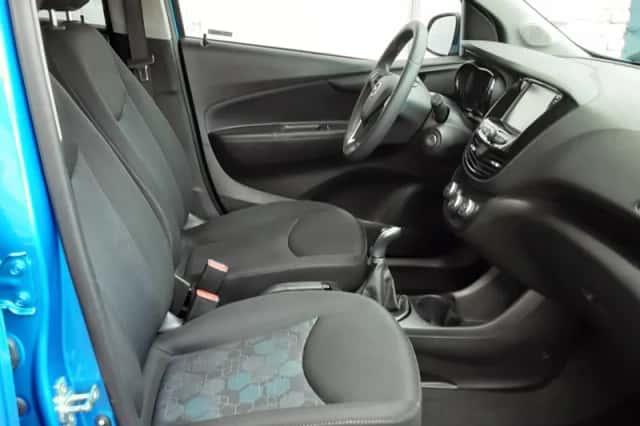 Opel Karl (2018) thumbnail 3