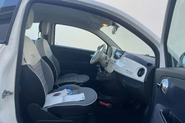 Fiat 500 (2021) thumbnail 6