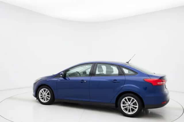 Ford Focus (2015) thumbnail 3