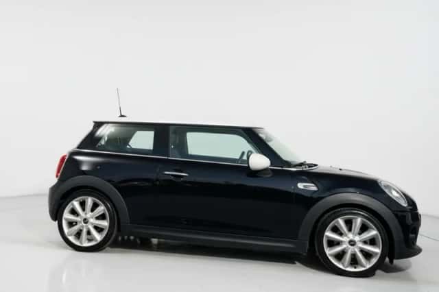 MINI Cooper (2014) thumbnail 2