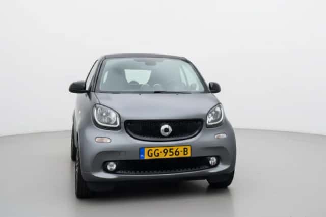 Smart Fortwo (2015) thumbnail 1