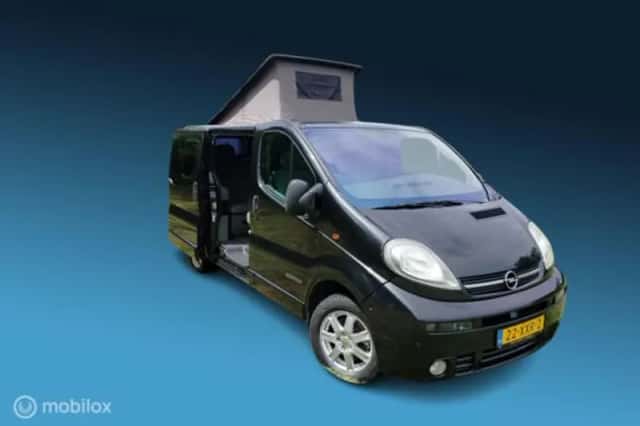 Opel Vivaro (2003) thumbnail 1